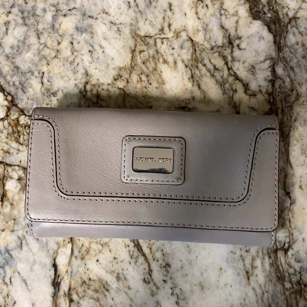 Unique Large Grey Michael Kors Wallet